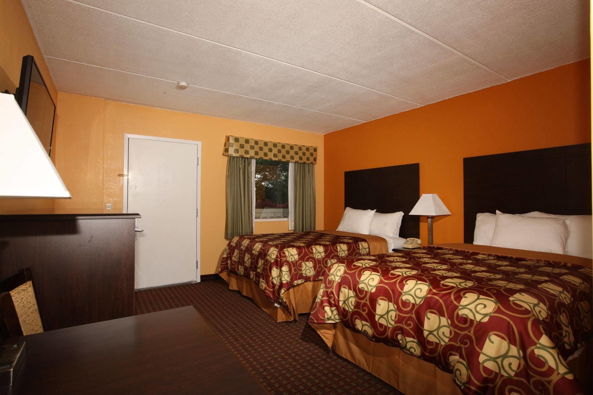 Budgetel Inn Glens Falls-Lake George-Saratoga Ngoại thất bức ảnh