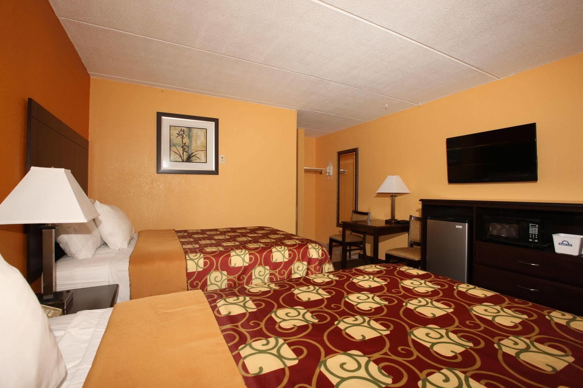 Budgetel Inn Glens Falls-Lake George-Saratoga Ngoại thất bức ảnh